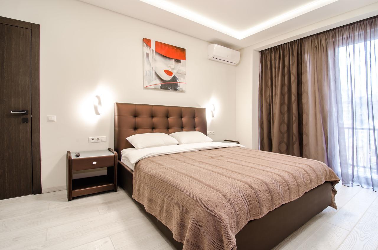 Amazing Apartment In The Center Of Kiev Kültér fotó