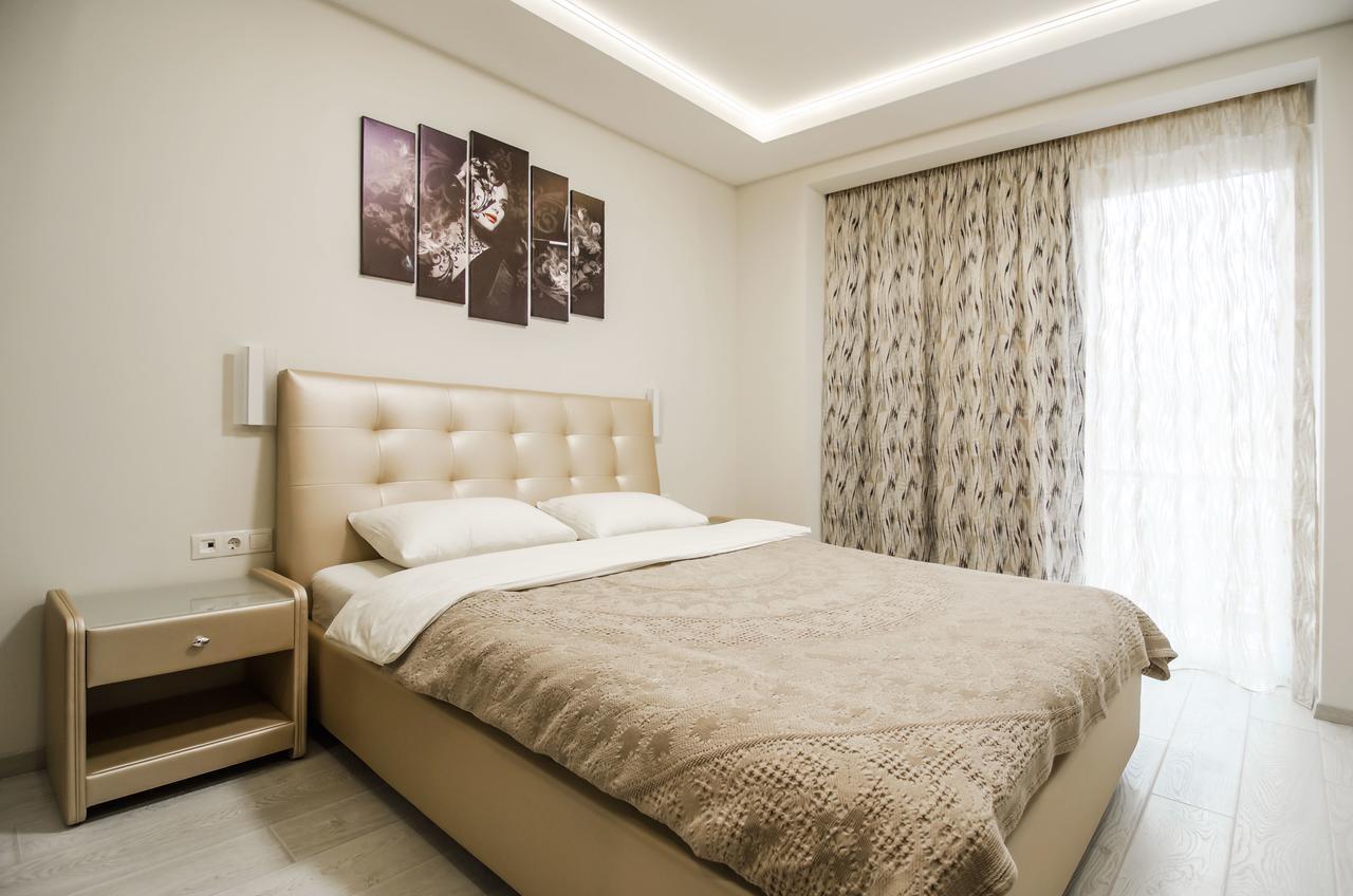 Amazing Apartment In The Center Of Kiev Kültér fotó