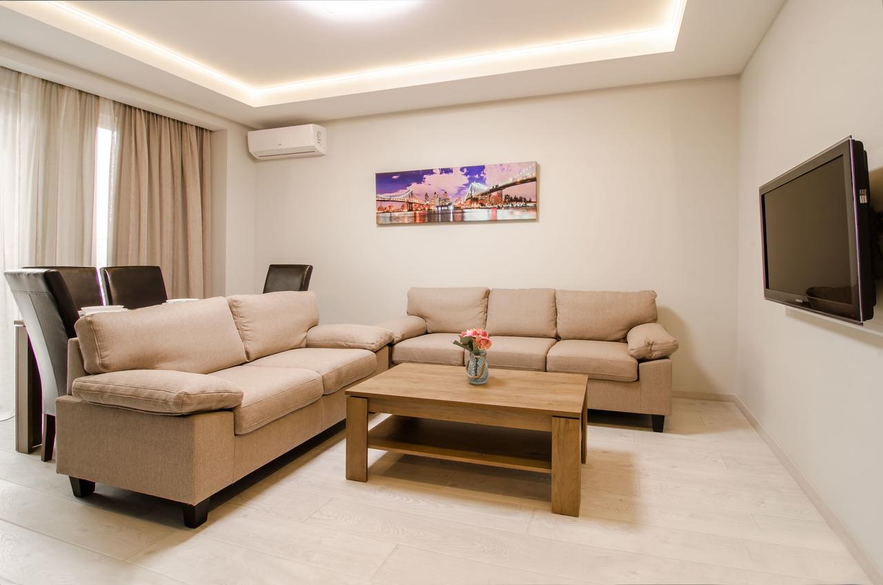 Amazing Apartment In The Center Of Kiev Kültér fotó