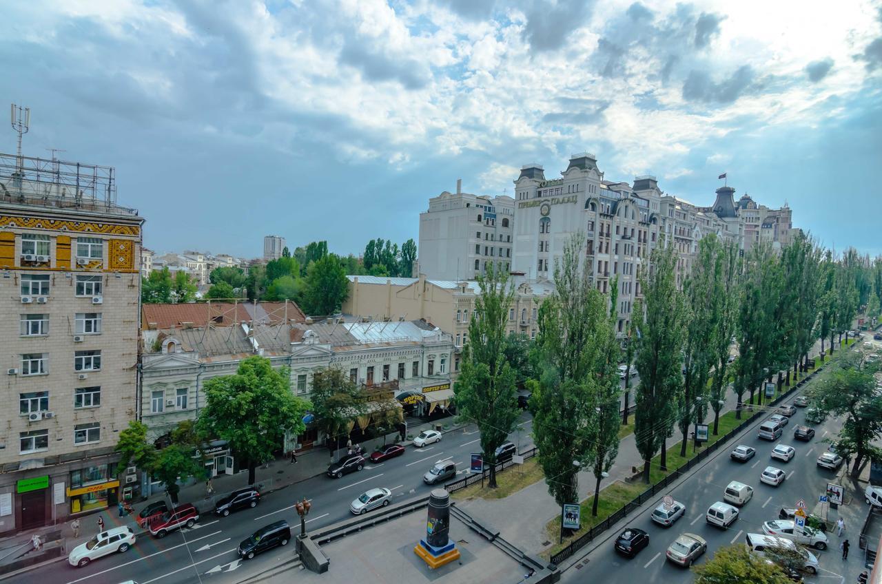 Amazing Apartment In The Center Of Kiev Kültér fotó