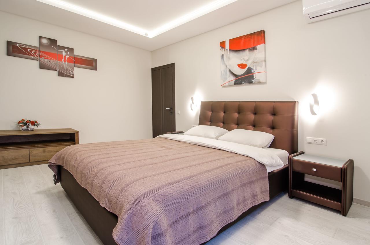 Amazing Apartment In The Center Of Kiev Kültér fotó